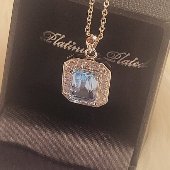 Gold Coast ~ Platinum Plated Necklace ~ *NIB - Picture 3 of 6